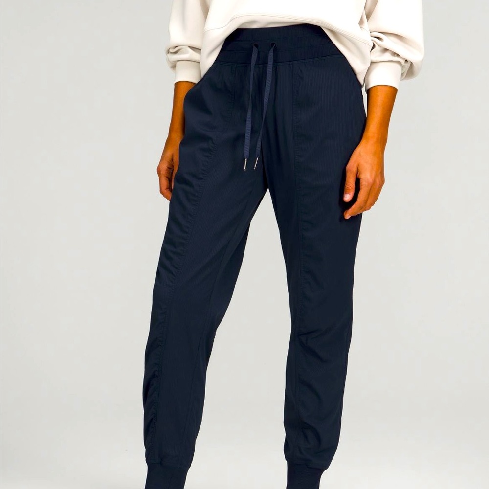Lululemon Dance Studio Joggers in Grey
